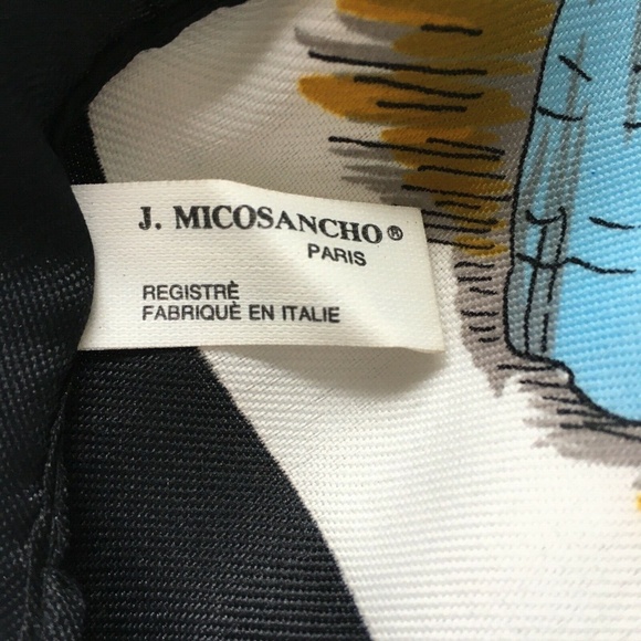 Vintage Paris Souvenir Scarf Historical Landmarks J. Mico Sancho 30” Square - Picture 7 of 7